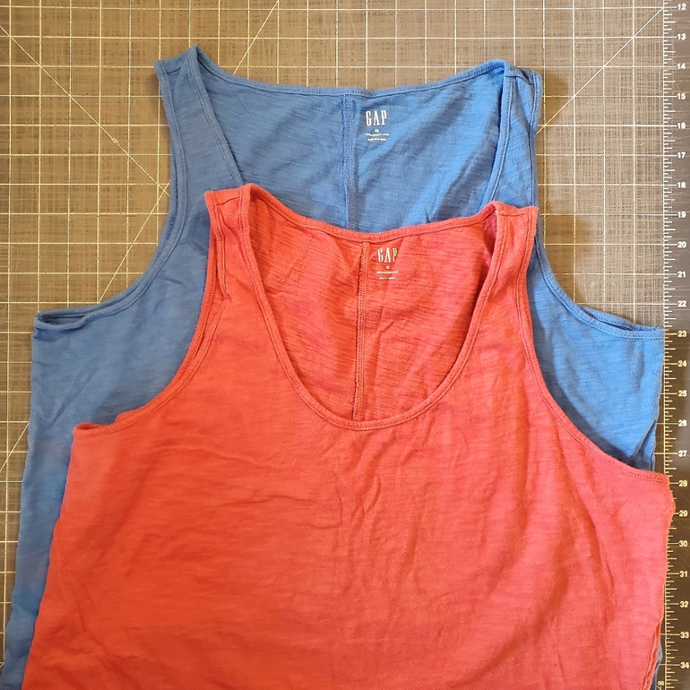 Two-Pack. GAP Eversoft Tank Top. Women's XL.